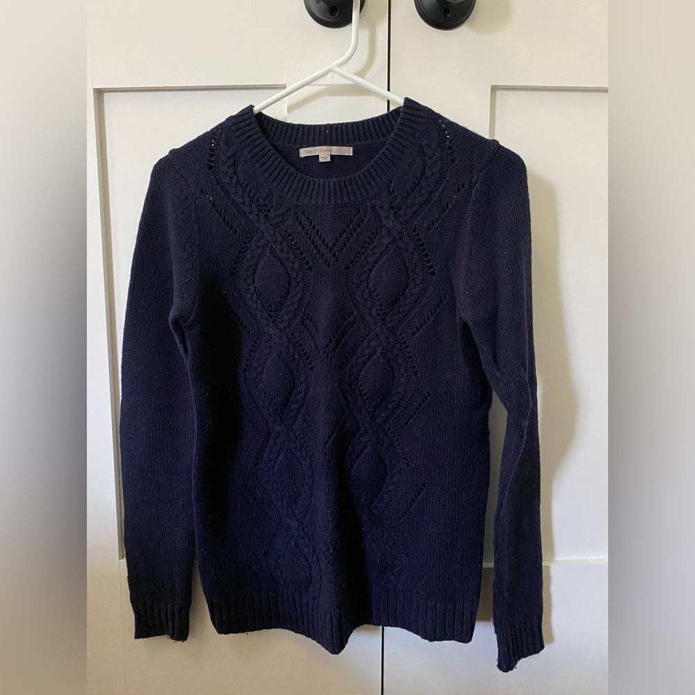 GAP Women’s Navy Sweater in Size XS